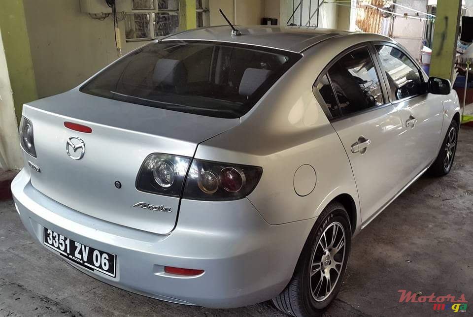 2006' Mazda photo #4