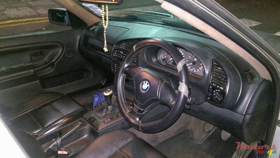 1997' BMW 318 None photo #6