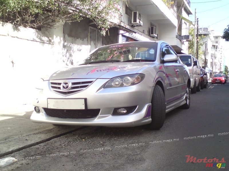 2005' Mazda 3 photo #1