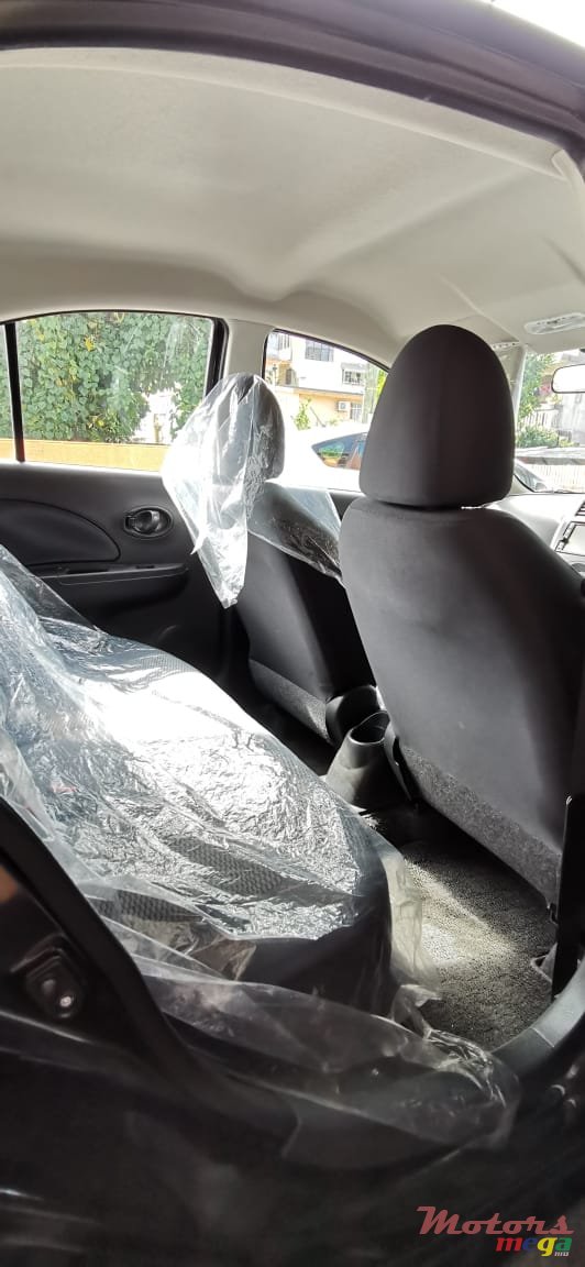 2018' Nissan March photo #5