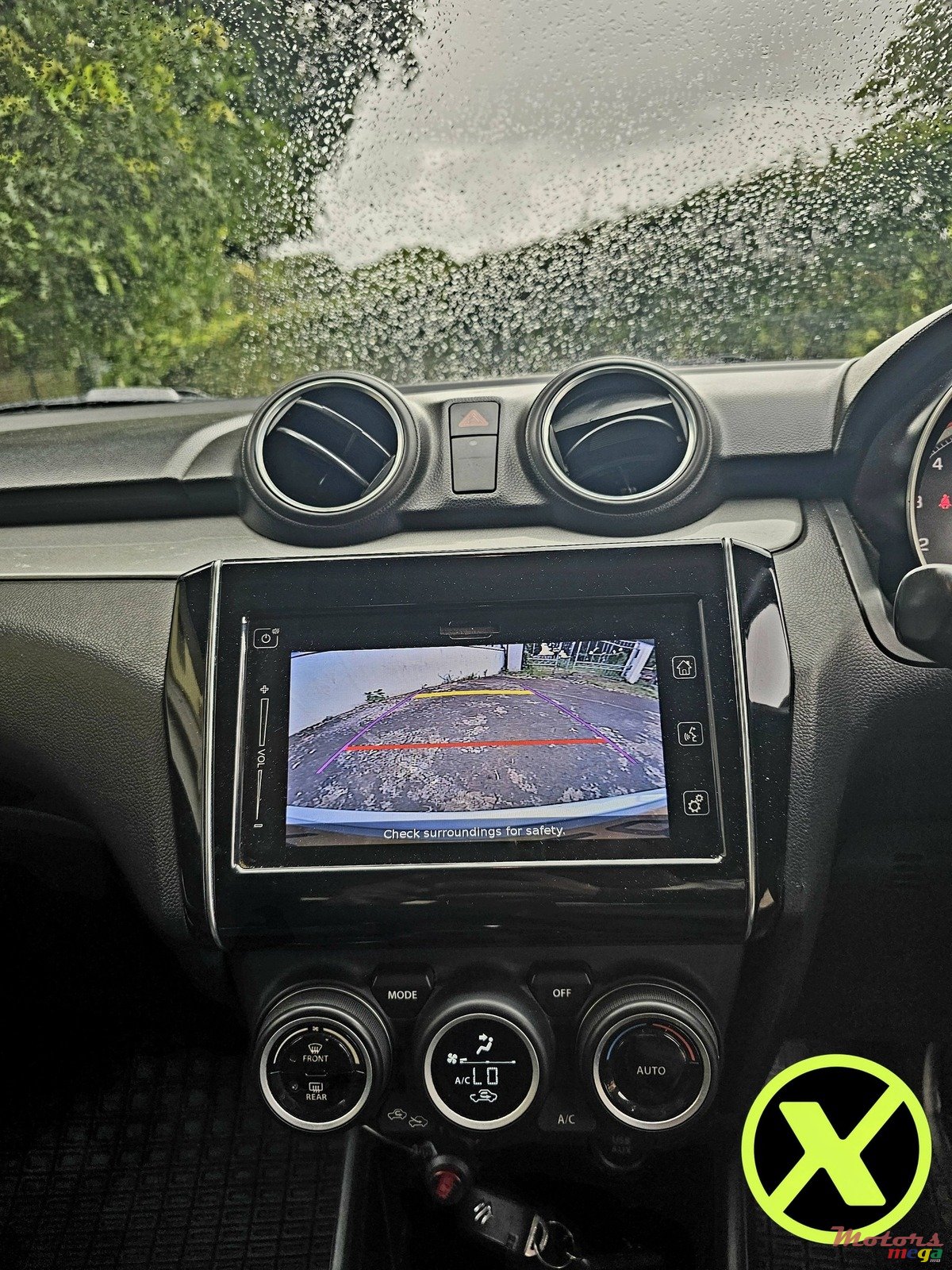 2020' Suzuki Swift photo #7