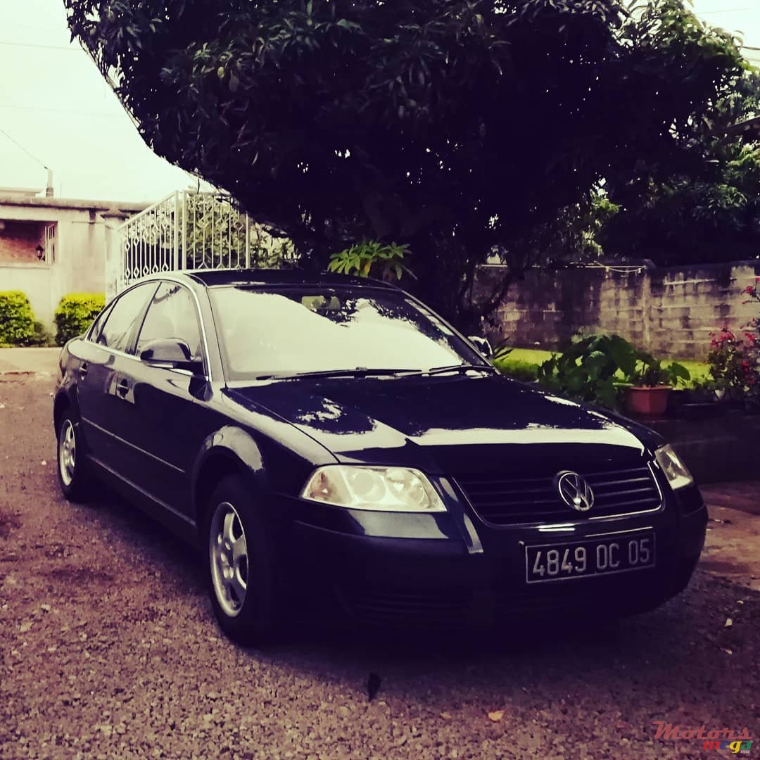 2005' Volkswagen Passat B5 photo #5