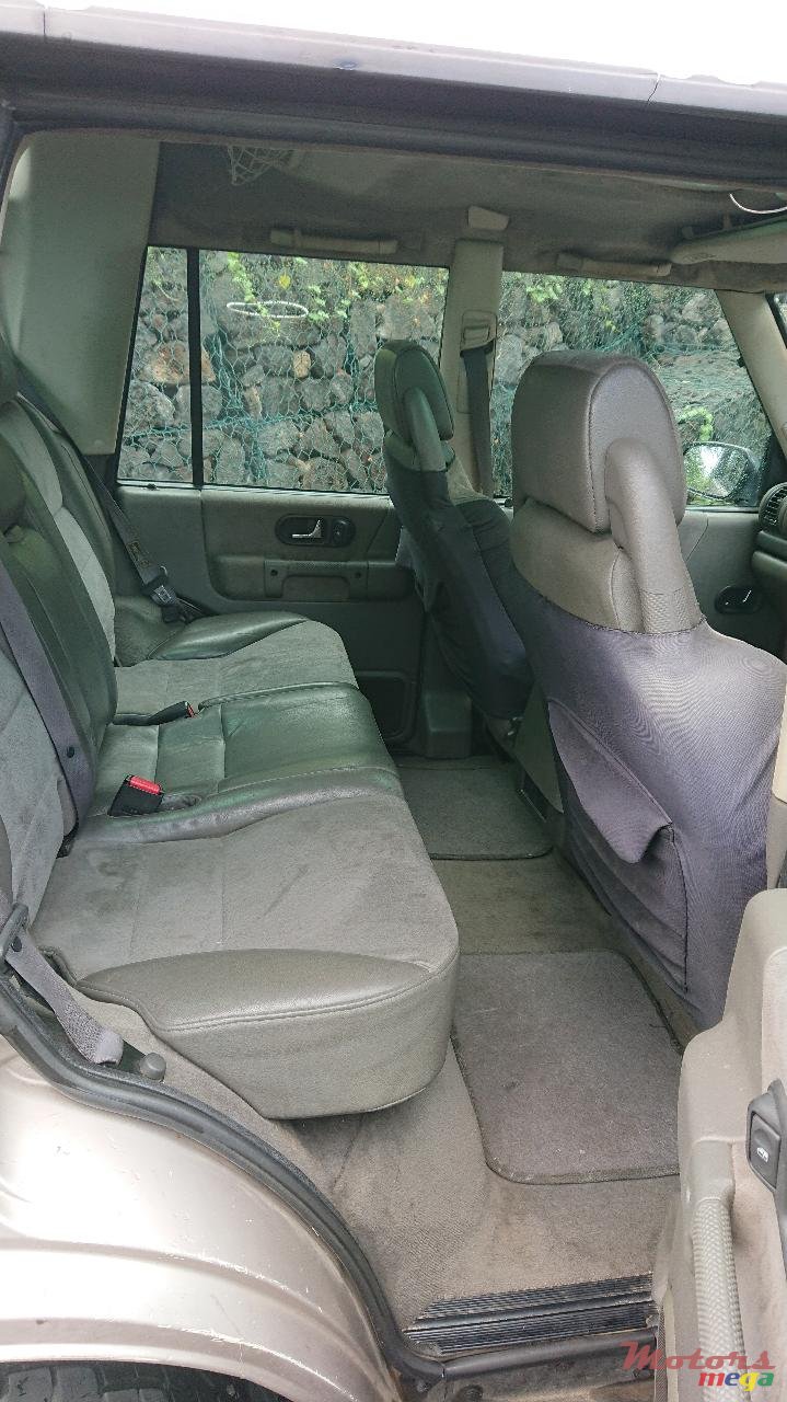 2001' Land Rover Discovery Series II photo #5