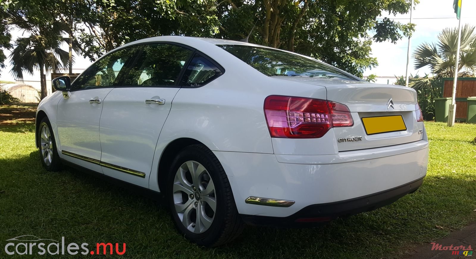 2010' Citroen C5 Hdi 2.0 photo #4