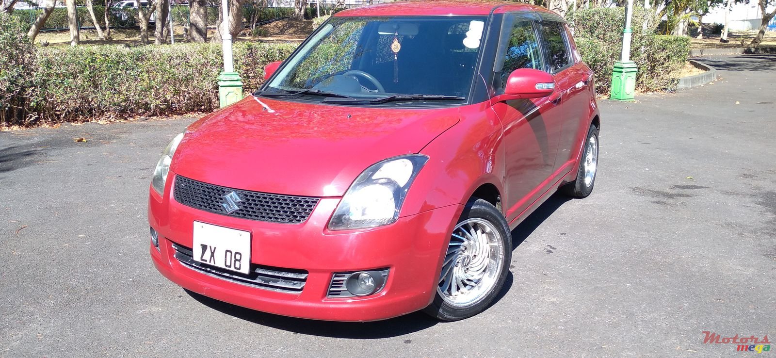 2008' Suzuki Swift photo #2