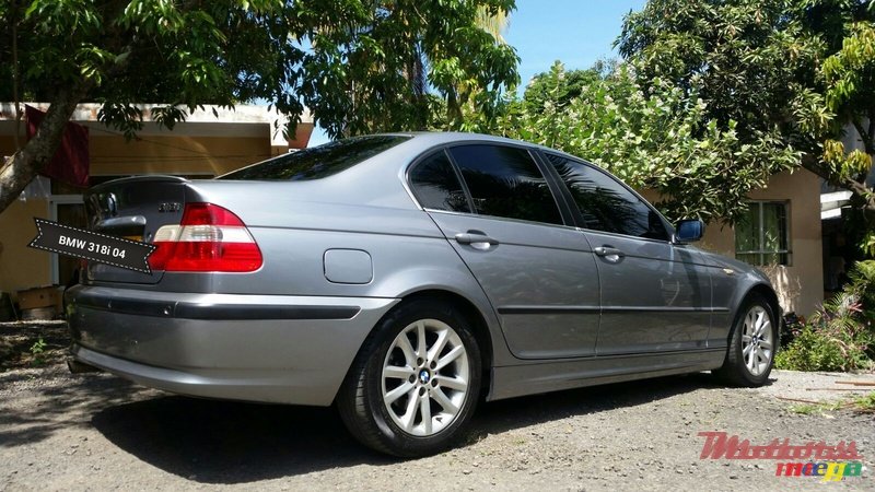 2004' BMW 318 Steptronic photo #1