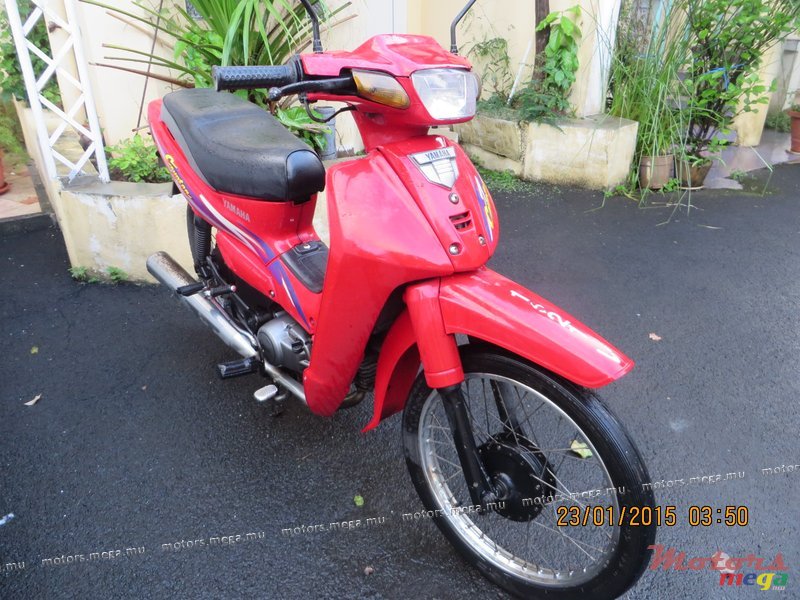 2011' Yamaha Crypton photo #2