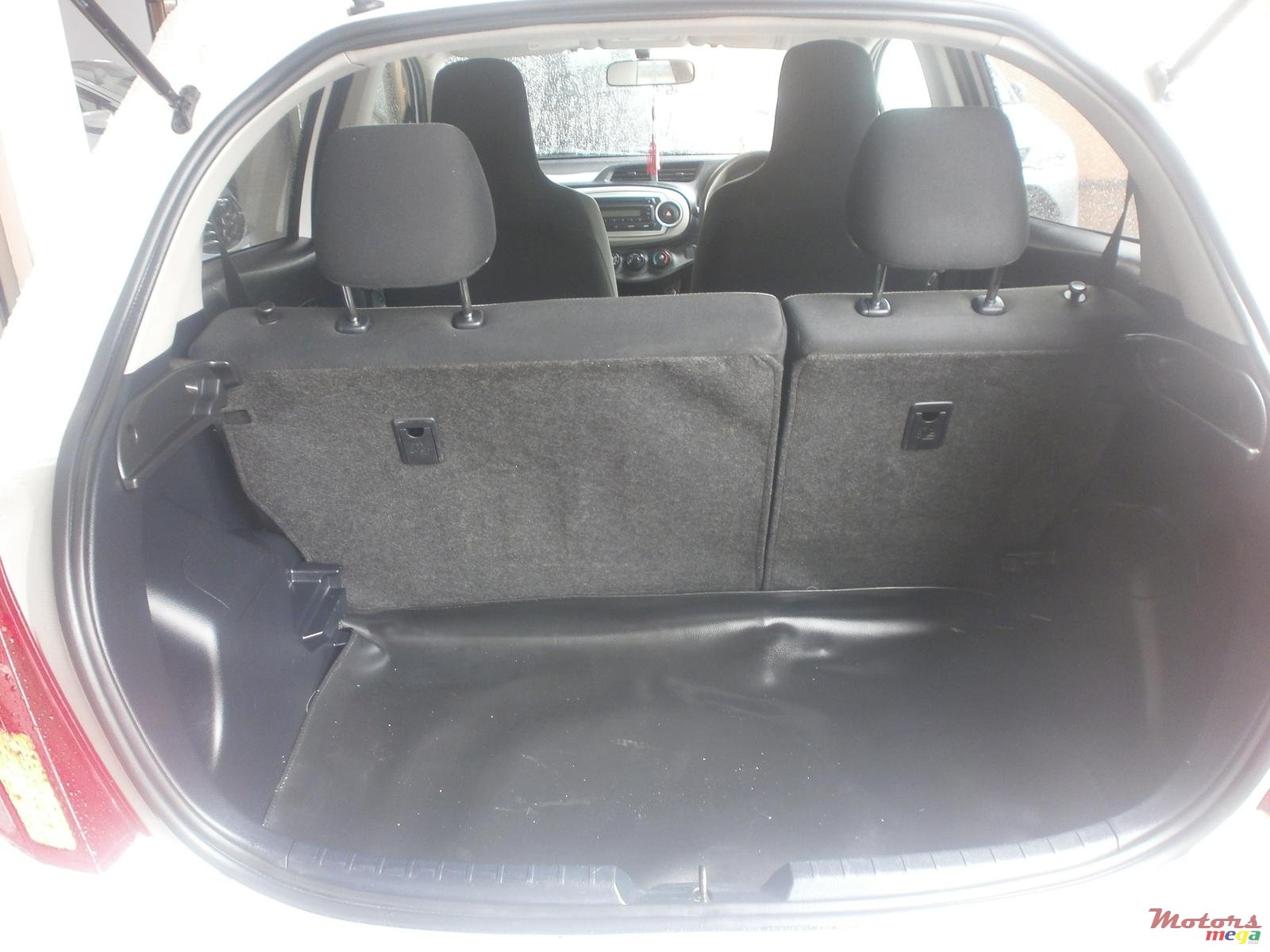 2012' Toyota Vista photo #4