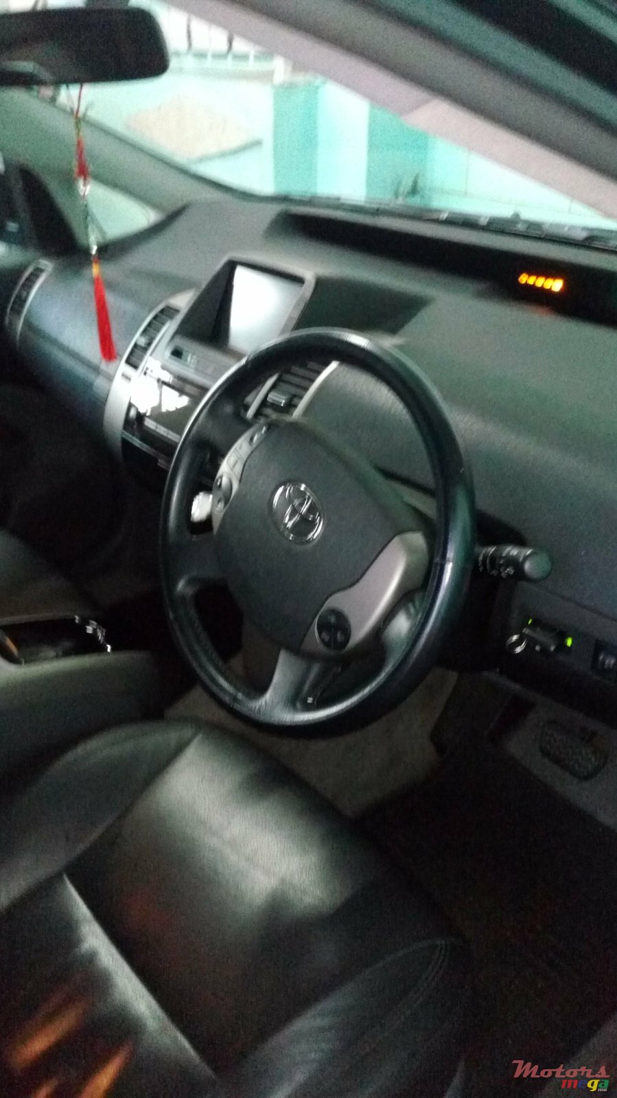 2009' Toyota Prius Plug-in Hybrid photo #3