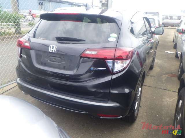 2014' Honda Vezel photo #1