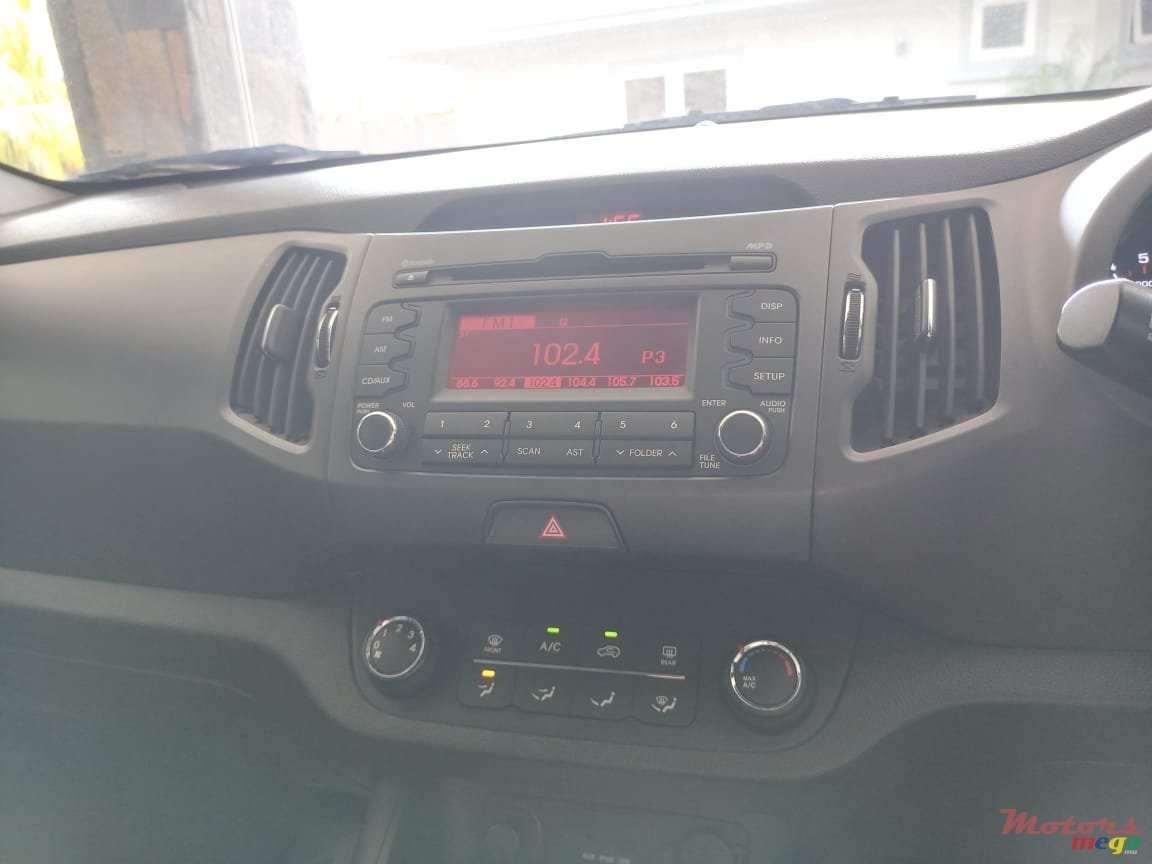 2013' Kia Sportage 2.0 turbo photo #4