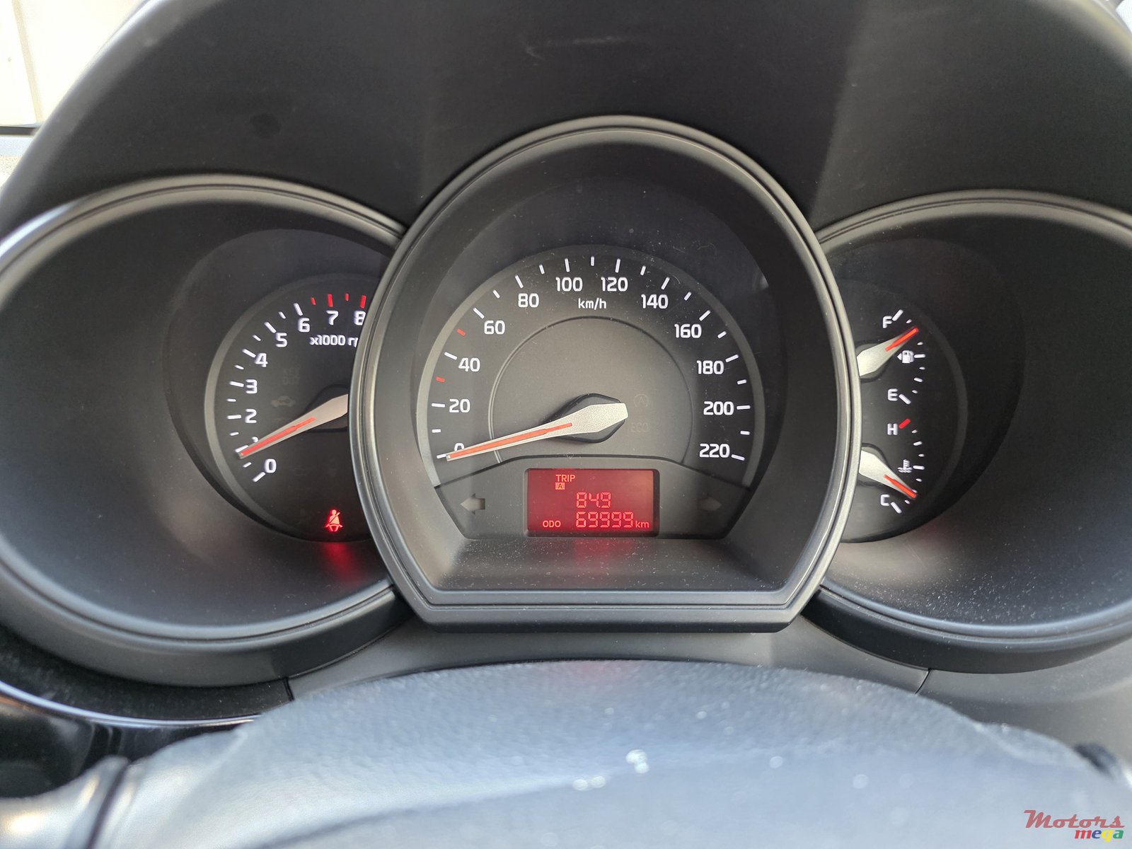 2015' Kia Rio photo #5