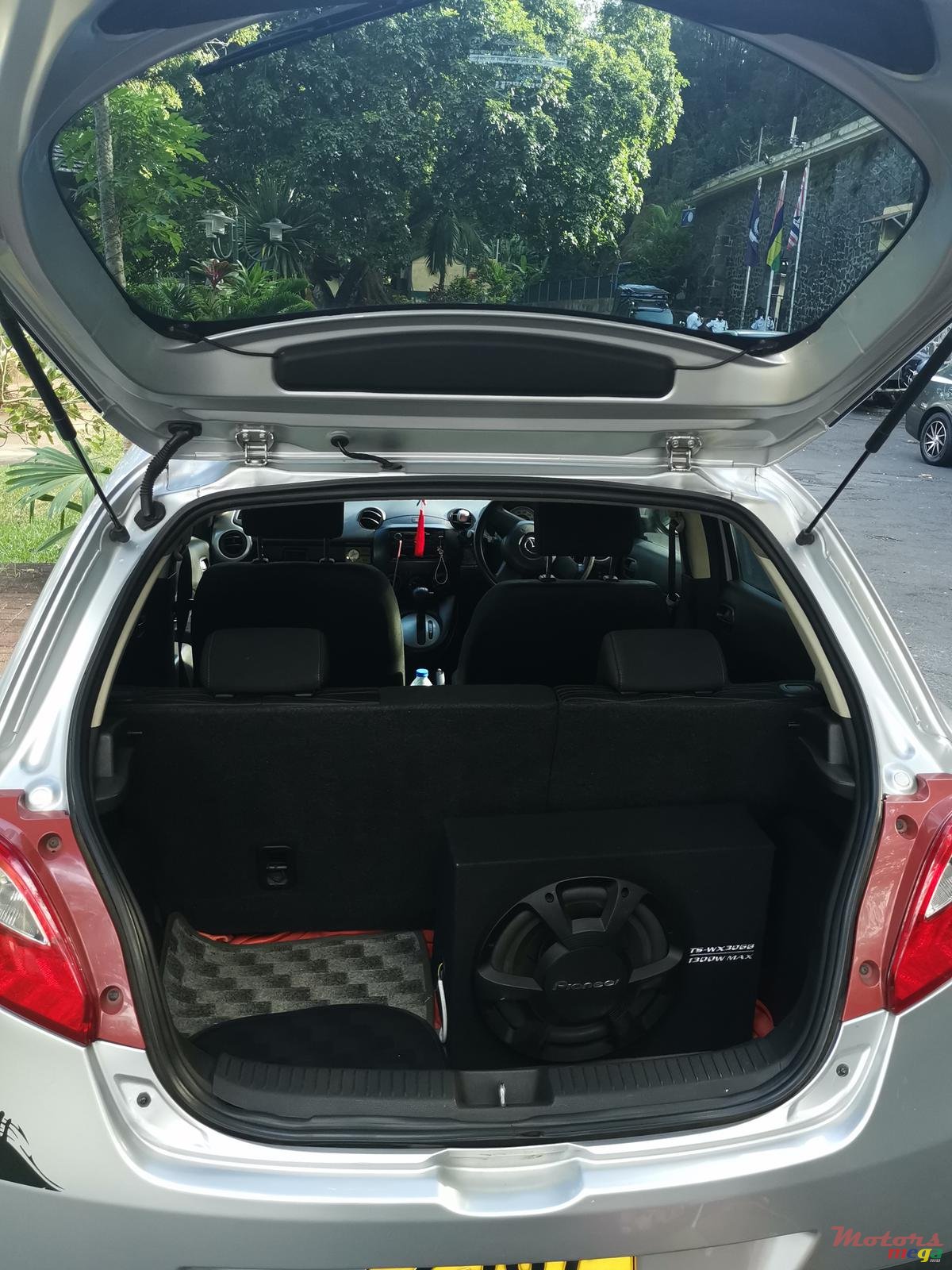 2008' Mazda Demio photo #4