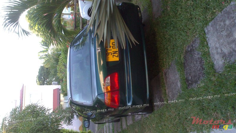 2000' Honda photo #5