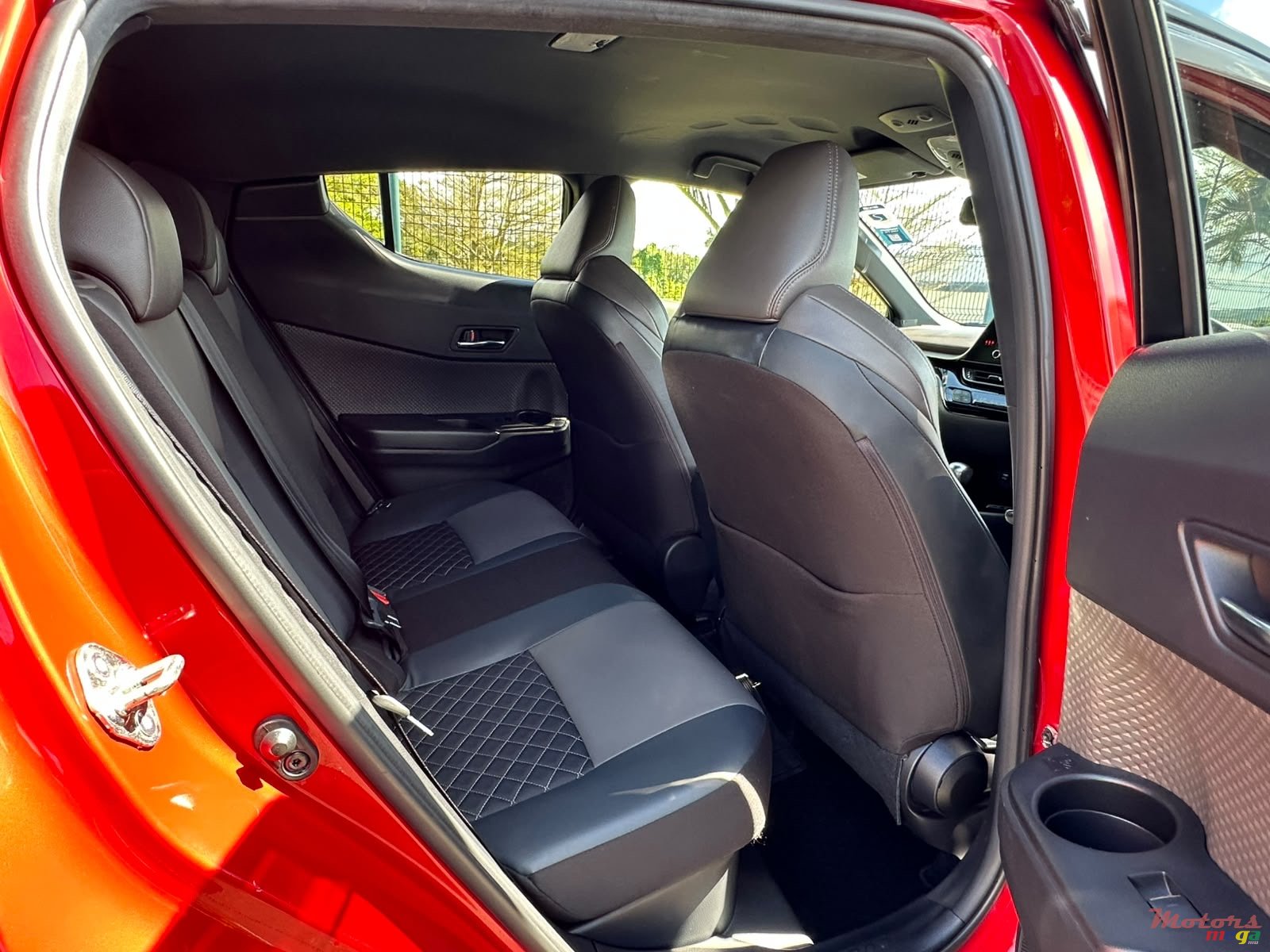 2021' Toyota CHR Nero Plus photo #6
