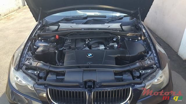 2007' BMW 320 photo #5