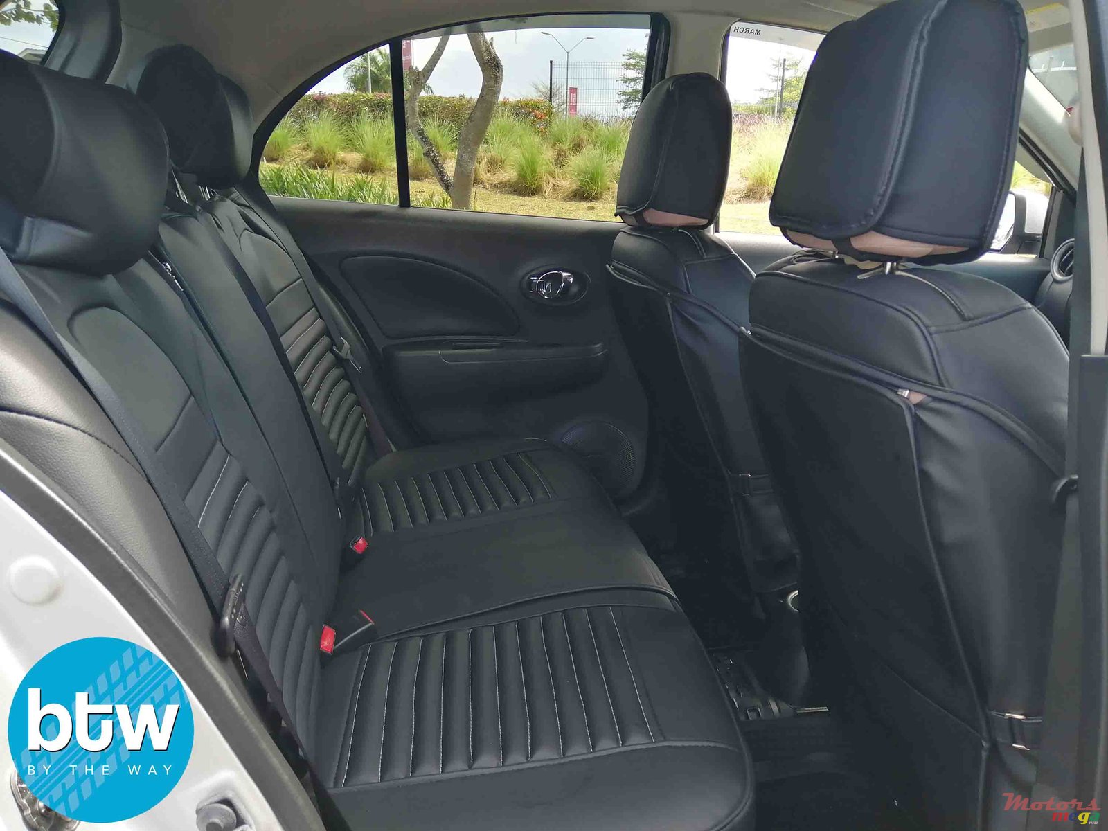 2013' Nissan March photo #3