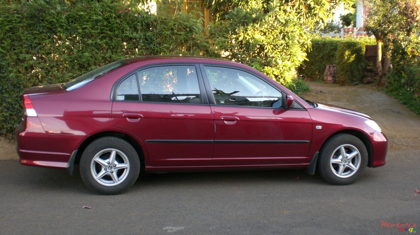 2005' Honda Civic photo #1