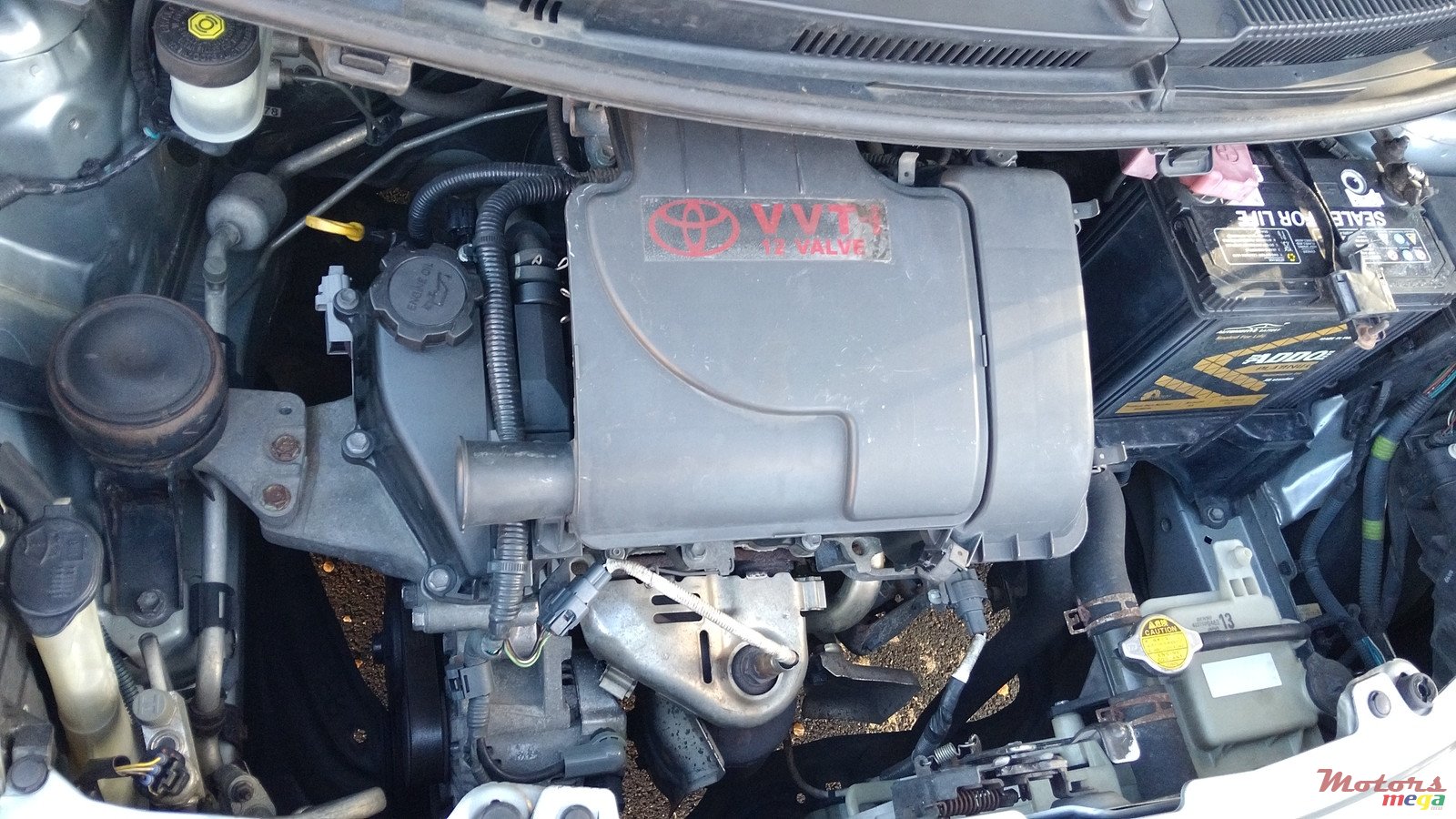 2008' Toyota Yaris photo #7