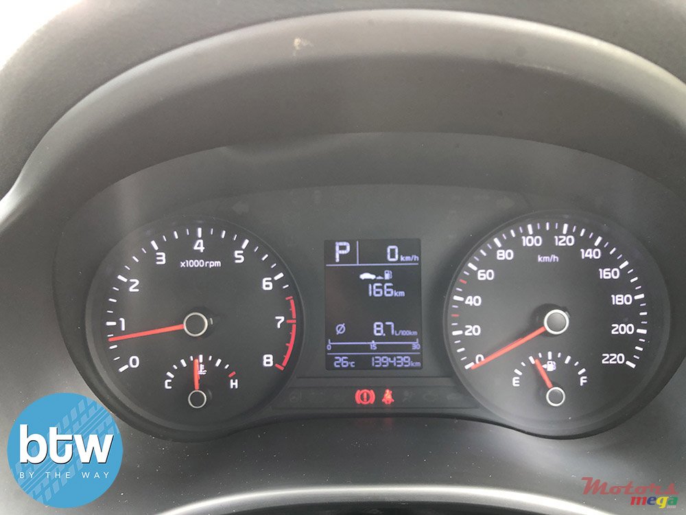 2017' Kia Rio photo #7