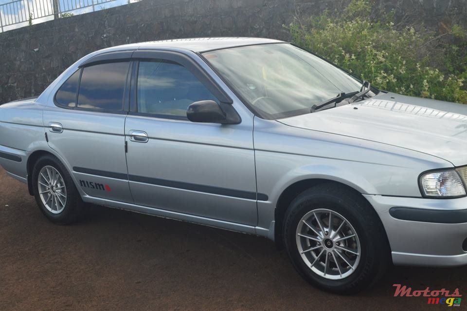 1999' Nissan Sunny photo #2