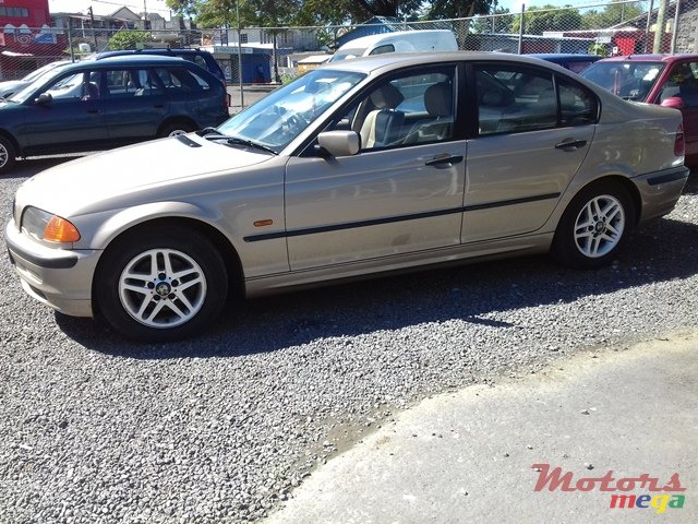 2000' BMW 320 photo #6