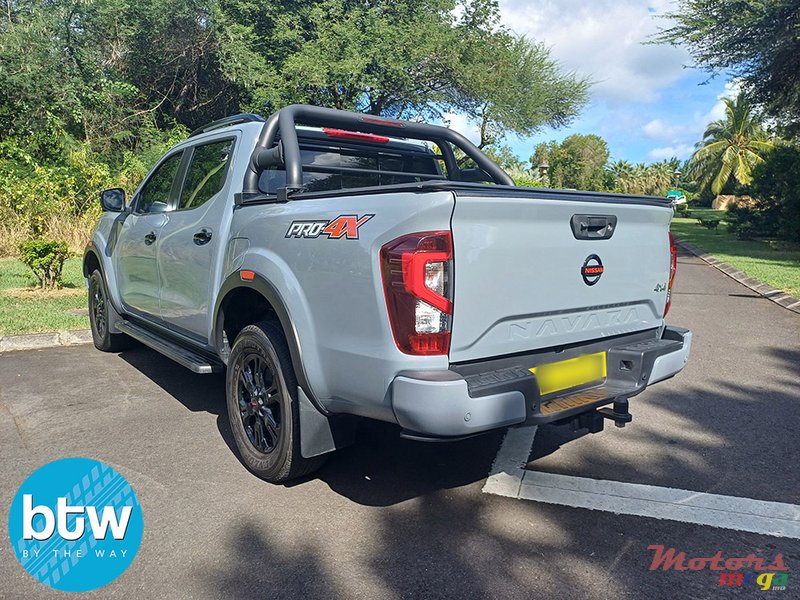 2022' Nissan Navara PRO 4X4 photo #4