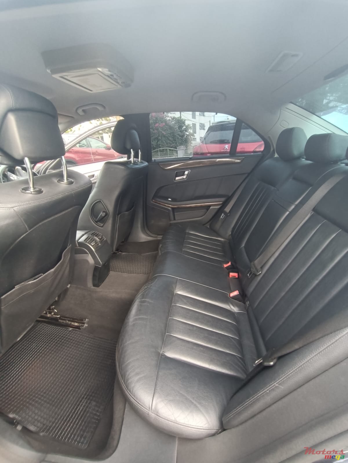 2009' Mercedes-Benz 250 photo #6