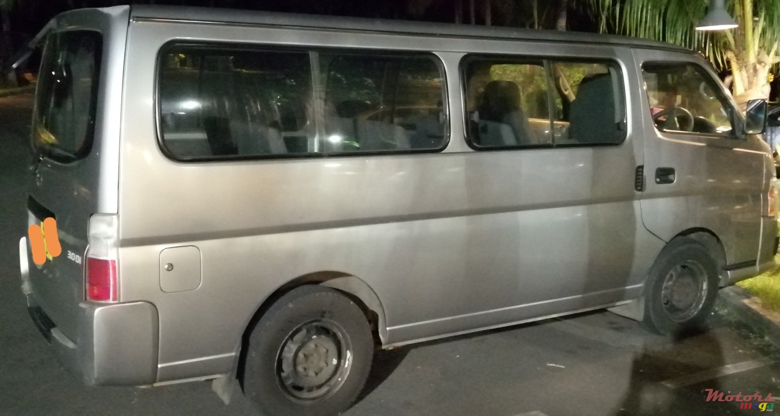 2008' Nissan Urvan photo #1