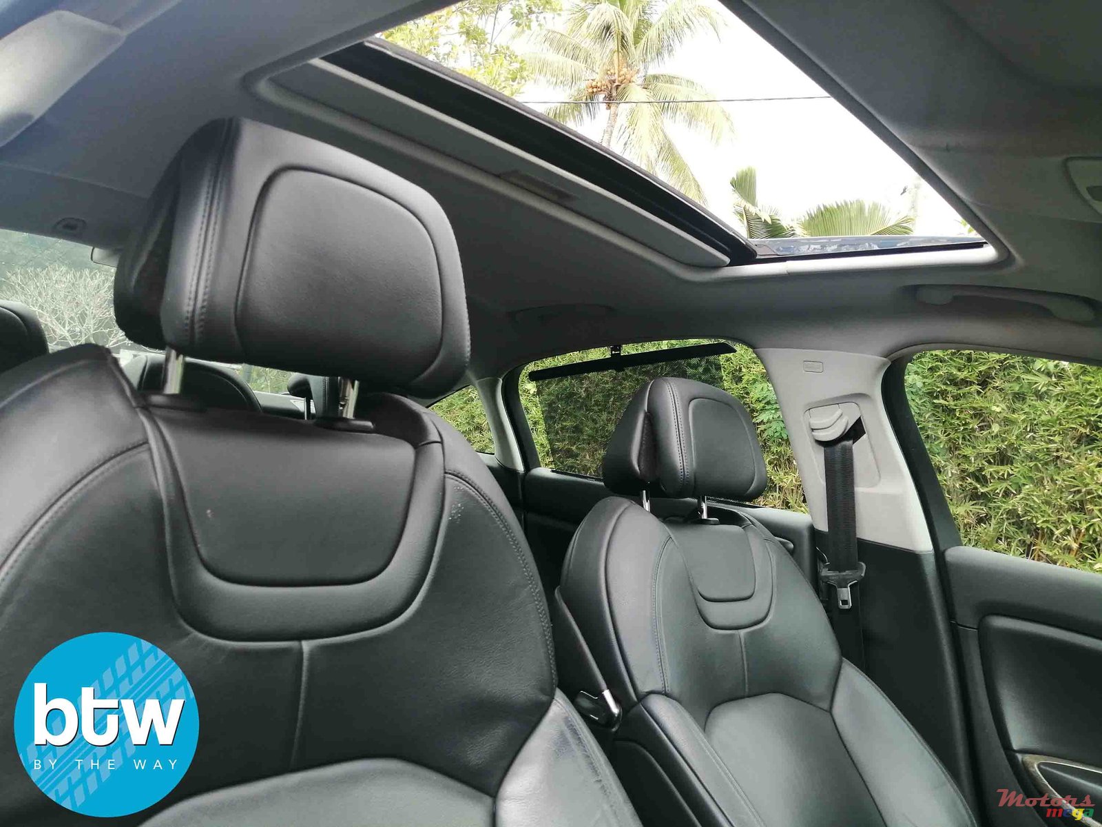 2012' Citroen C5 Automatic photo #7