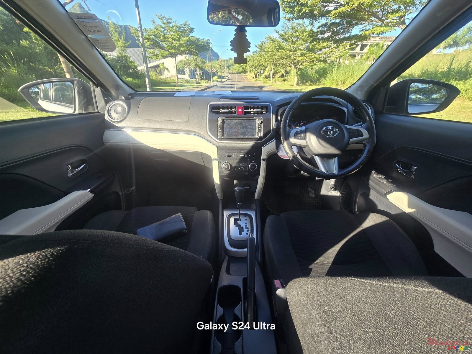 2018' Toyota Rush photo #6