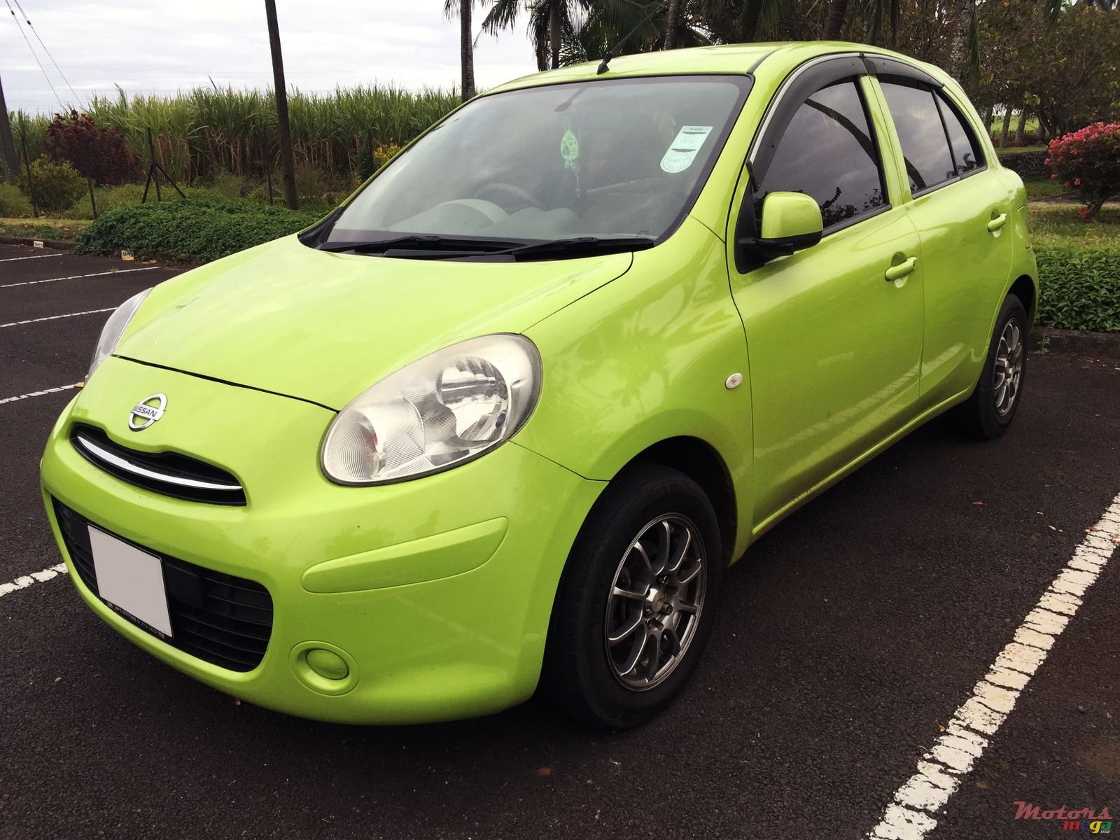 2010' Nissan March photo #2