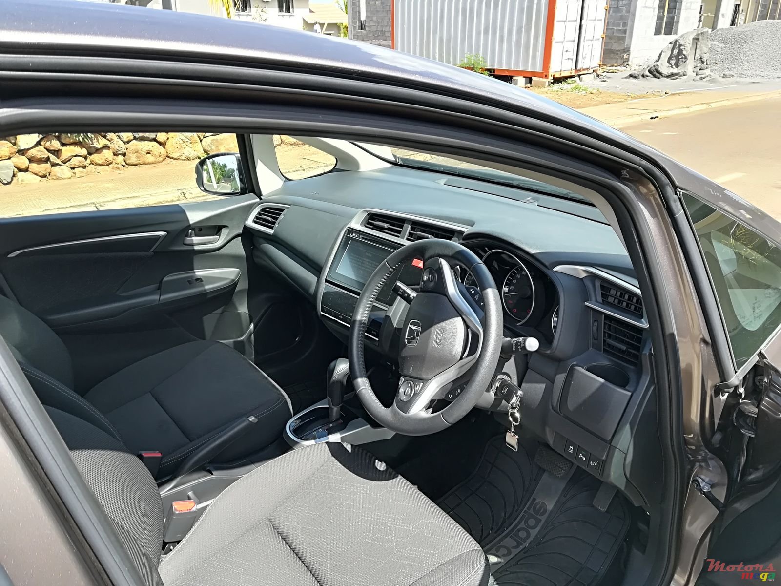 2017' Honda Fit photo #6