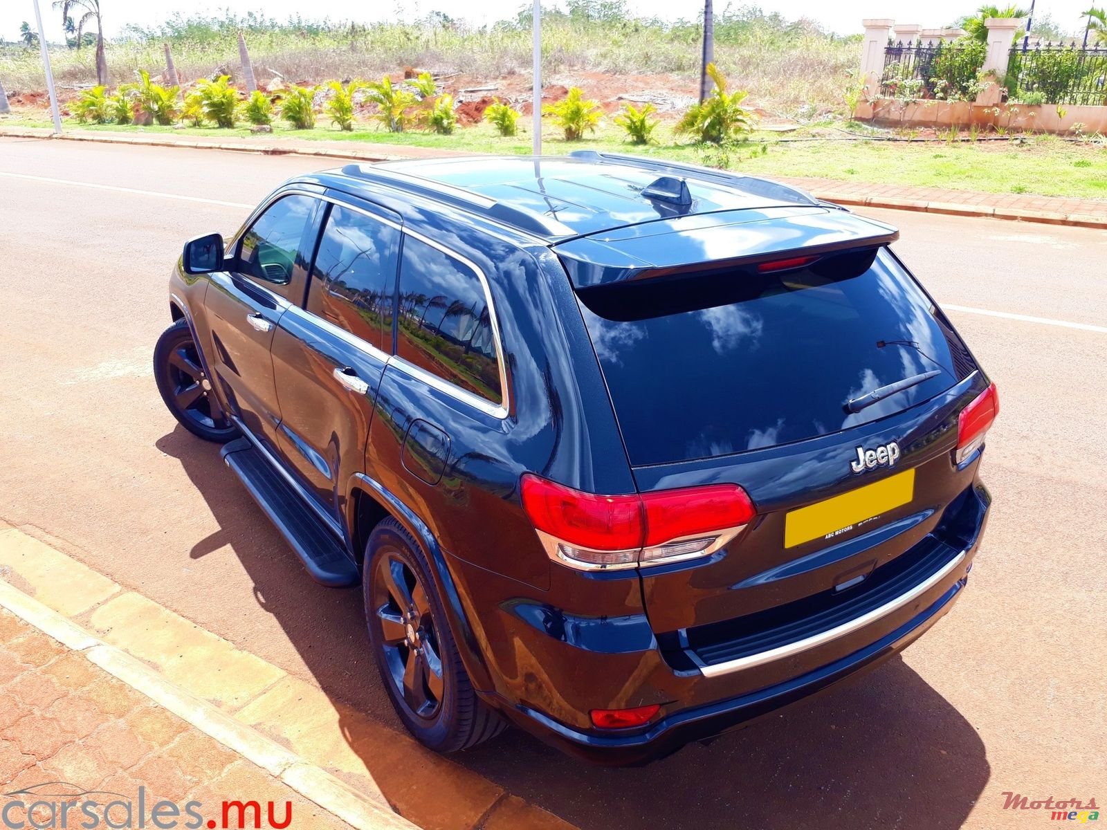 2016' Jeep Grand Cherokee 3.0 CRD V6 Overland photo #4