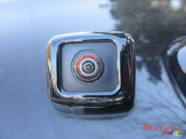 2013' Mitsubishi Mirage photo #6