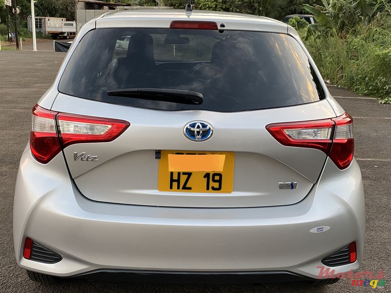 2019' Toyota Vitz Hybrid photo #3