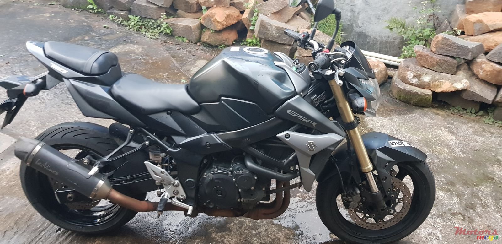 2015' Suzuki Leo vince slipon photo #1