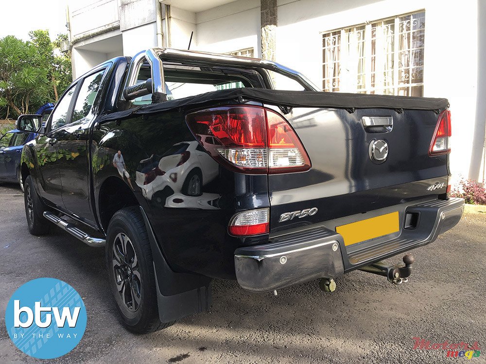 2018' Mazda BT-50 photo #3