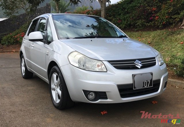 2007' Suzuki SX4 photo #1