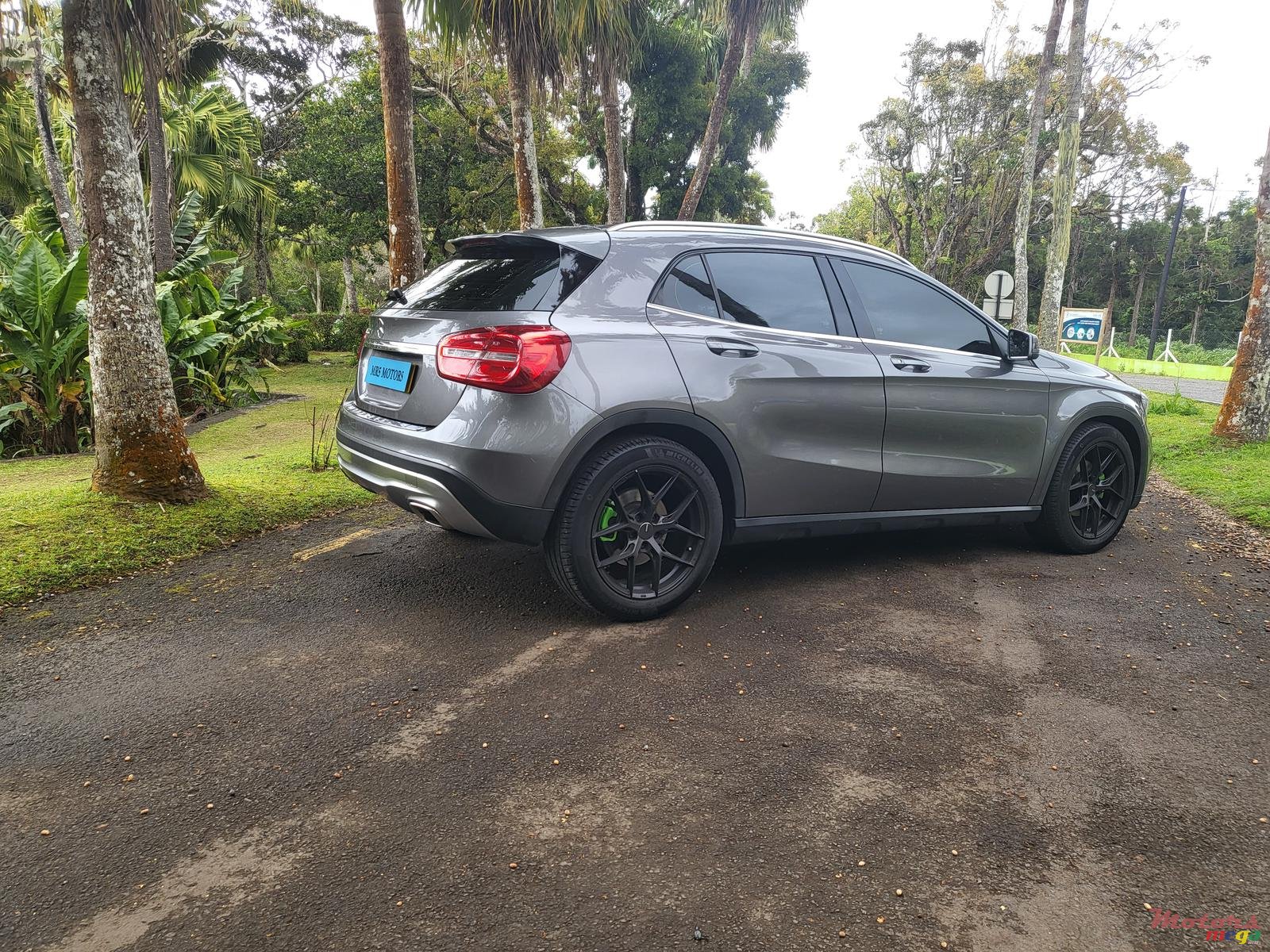 2015' Mercedes-Benz GLA-Class photo #6