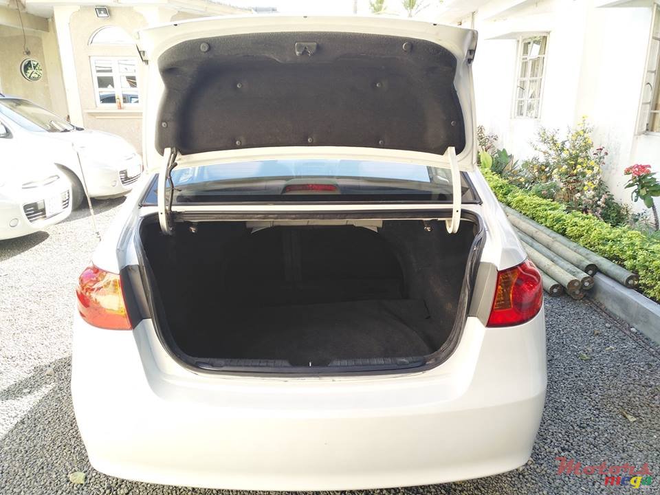 2010' Hyundai Elantra photo #6