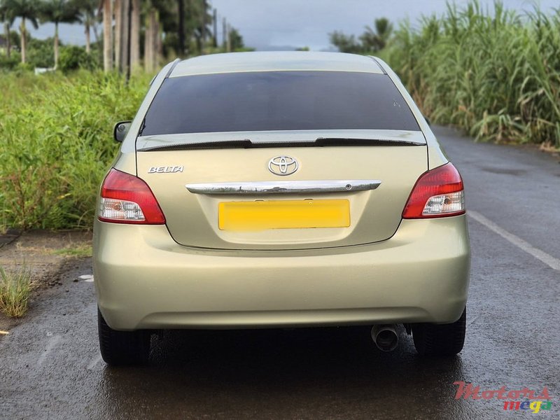 2006' Toyota Belta photo #4