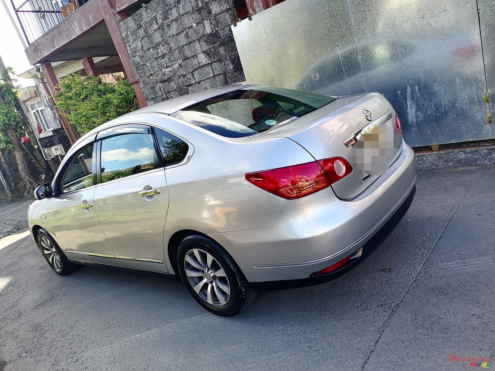 2008' Nissan Bluebird photo #4