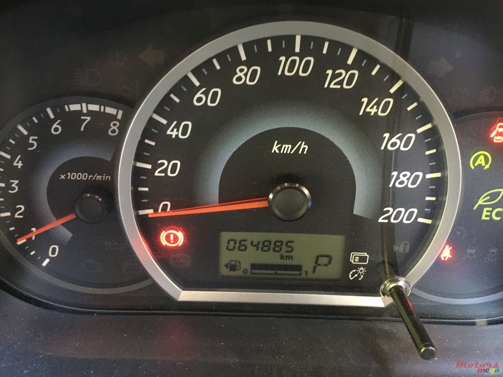 2013' Mitsubishi Mirage photo #5