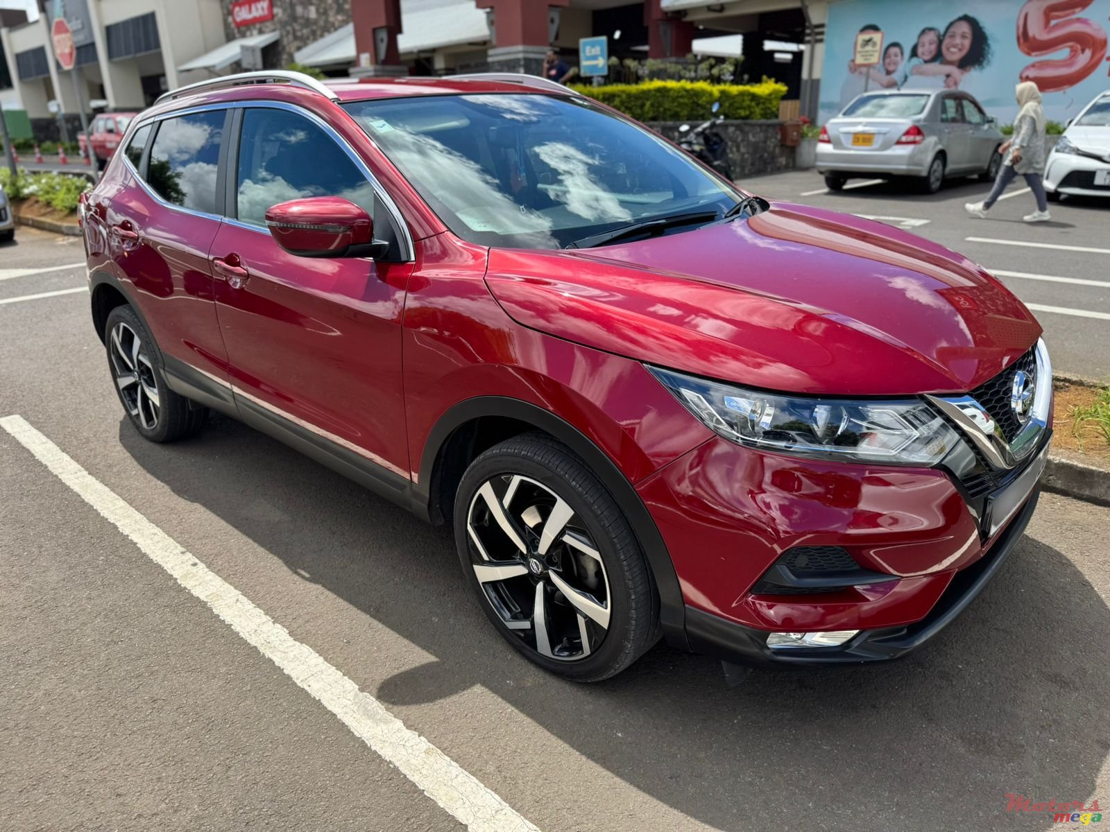 2020' Nissan Qashqai photo #2