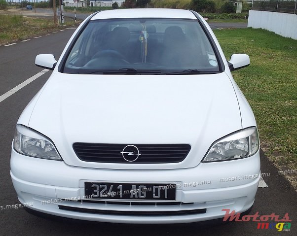 2001' Opel Astra G photo #1