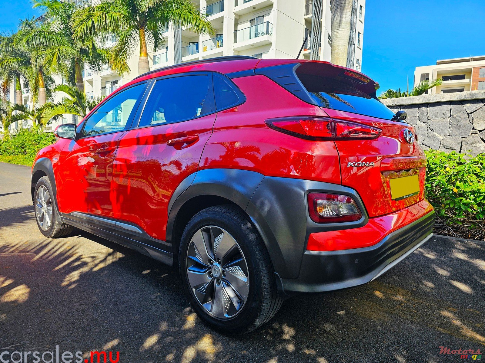 2019' Hyundai Kona Electric Blue-Drive photo #2