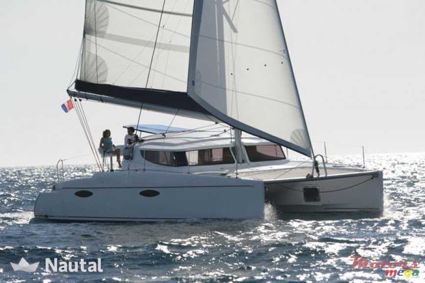 2014' Fountaine Pajot photo #1