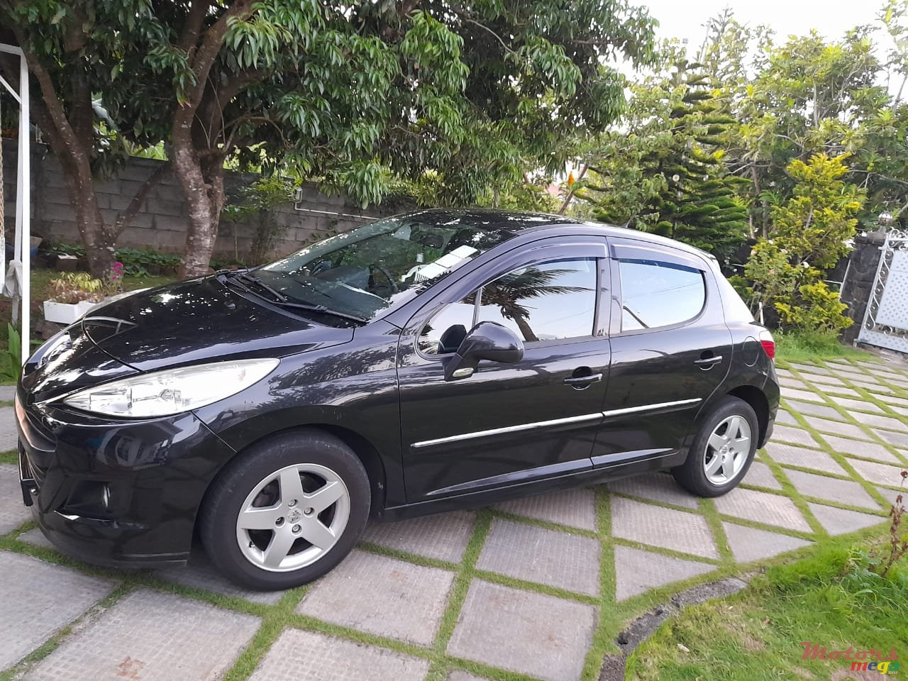 2012' Peugeot 207 As New photo #3