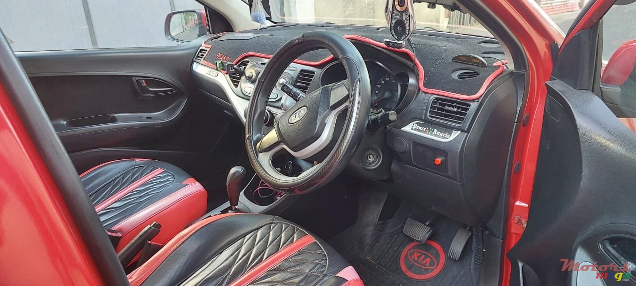 2011' Kia Picanto photo #6
